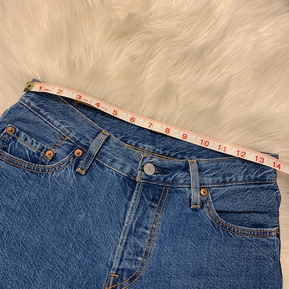 Levi’s 501 Medium Wash Blue Denim Jeans 25 - Picture 12 of 15